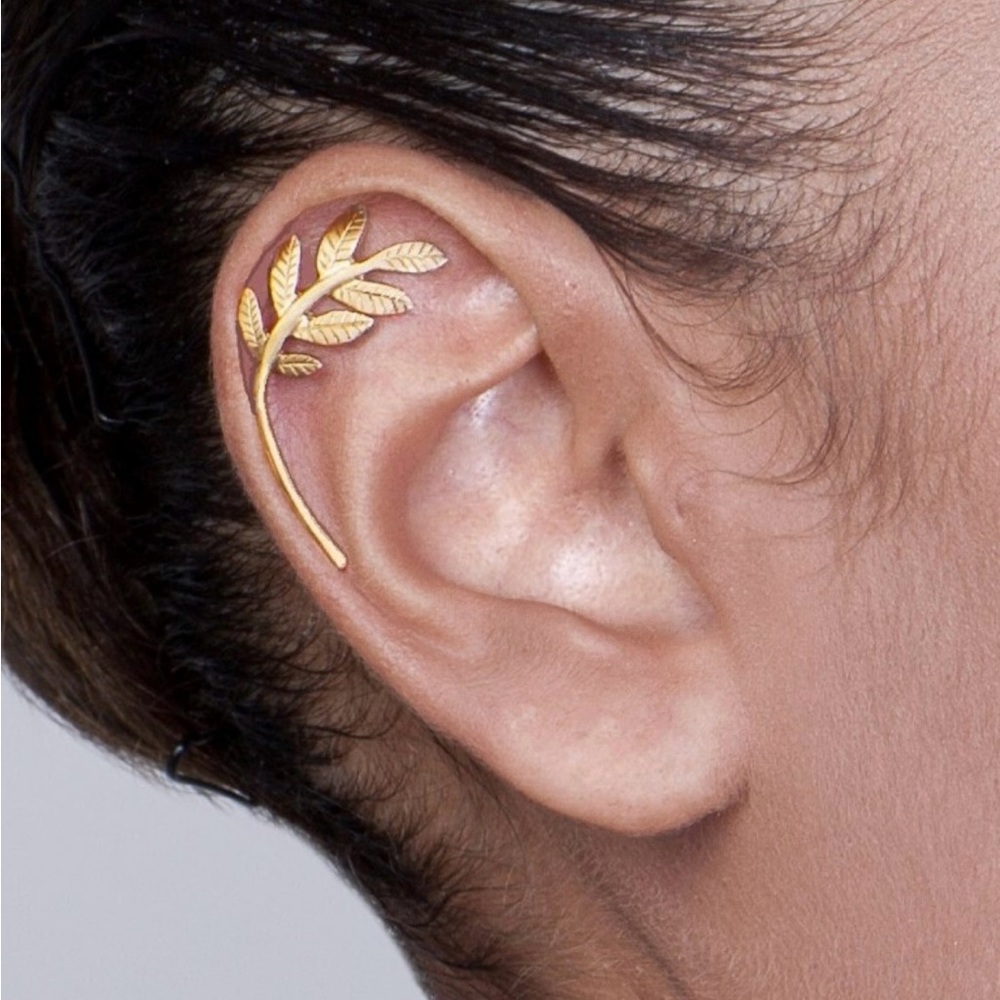 Handmade Solid 14k Helix Leaf Earring Botanical Cartilage Piercing Yellow Gold